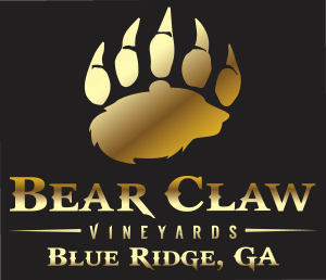 Bear Claw Vineyards Logo