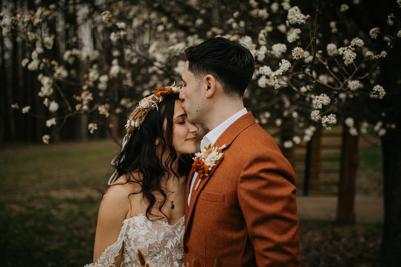 Small Wedding Experts All-Inclusive Elopement Couple